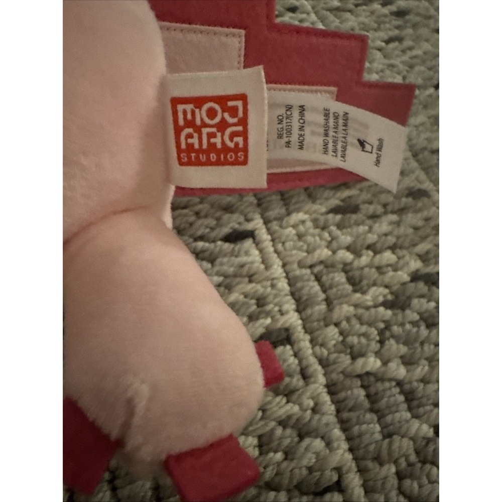 Mojang Minecraft Axolotl Plush Stuffed Animal Pink - Axolotl Plush Model NWOT - Picture 5 of 7